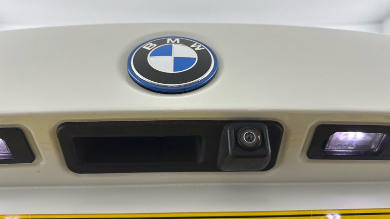 BMW 3 Series 330e M Sport 4dr Step Auto Saloon